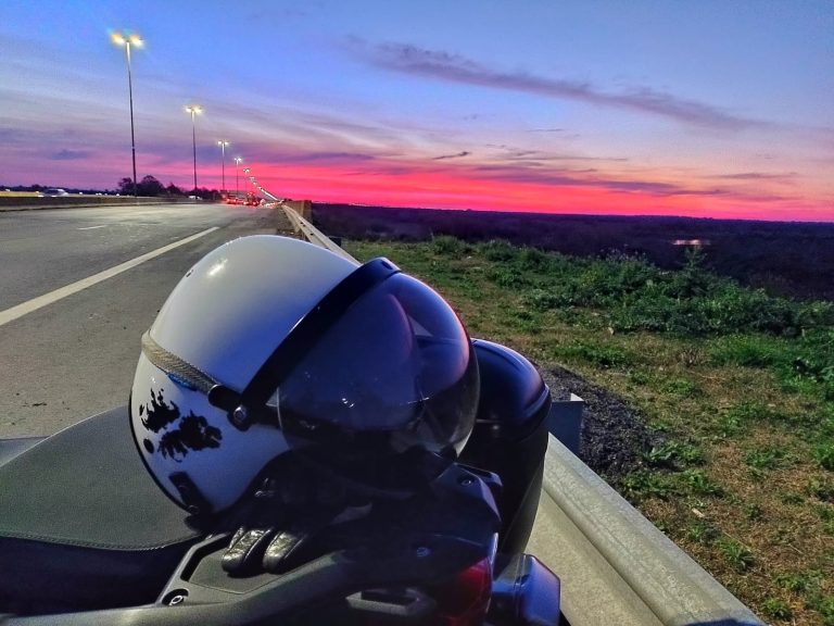 La protección de una leyenda: NA helmets